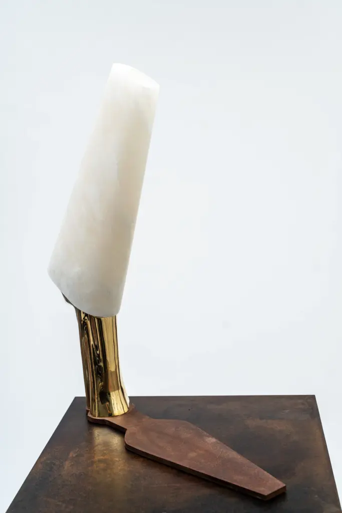 DAMA FUTURA 1
