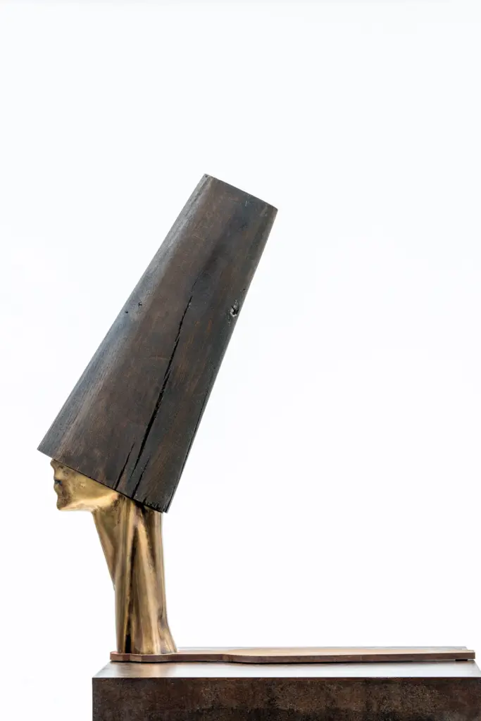 DAMA FUTURA 3